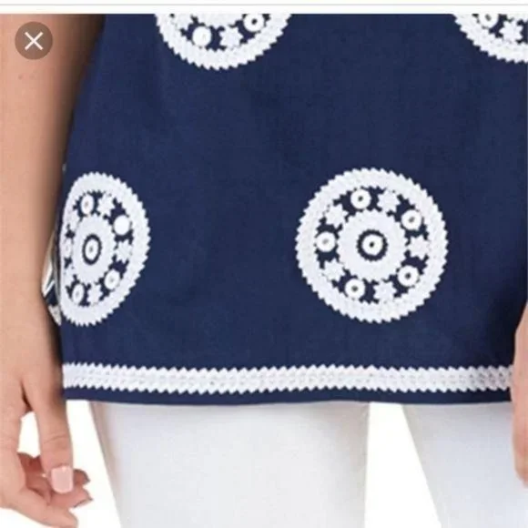 Mud Pie Gigi Tunic Navy Embroidery Top NWT - Picture 3 of 3